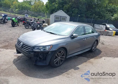 2016 Volkswagen Passat 1.8T R-Line from USA, damaged, VIN 1VWAT7A36GC066314